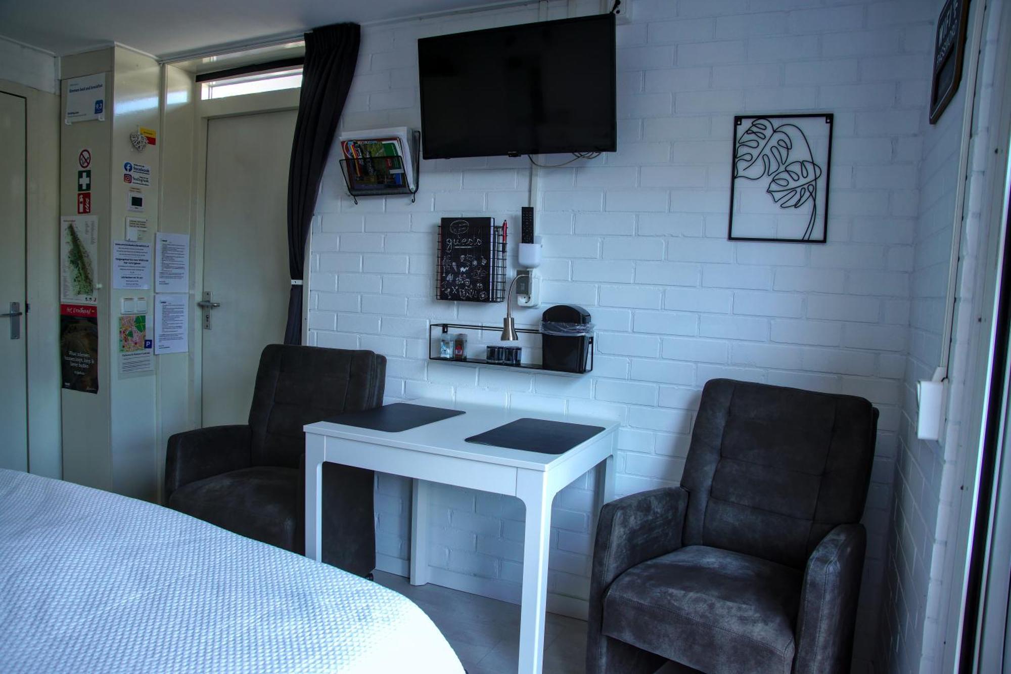 Emmen Bed And Breakfast Εξωτερικό φωτογραφία